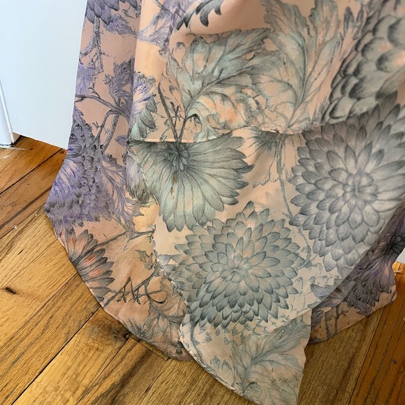 Badgley Mischka Gown - Picture 4 of 6